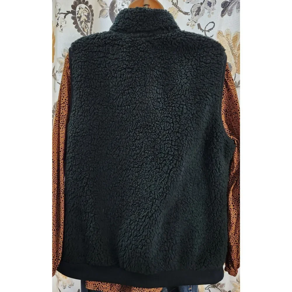 Time & Tru Sweater Vest Zip Front Women's Large Green Pockets Warm Light Weight